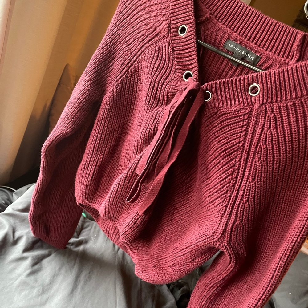 Kendall & Kylie cropped sweater